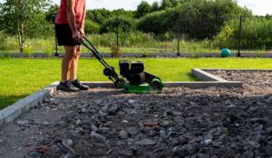 Quel outil choisir pour bien tasser la terre dans votre jardin ?